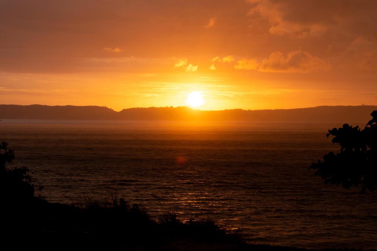 Innit Lombok Ekas Bagian luar foto