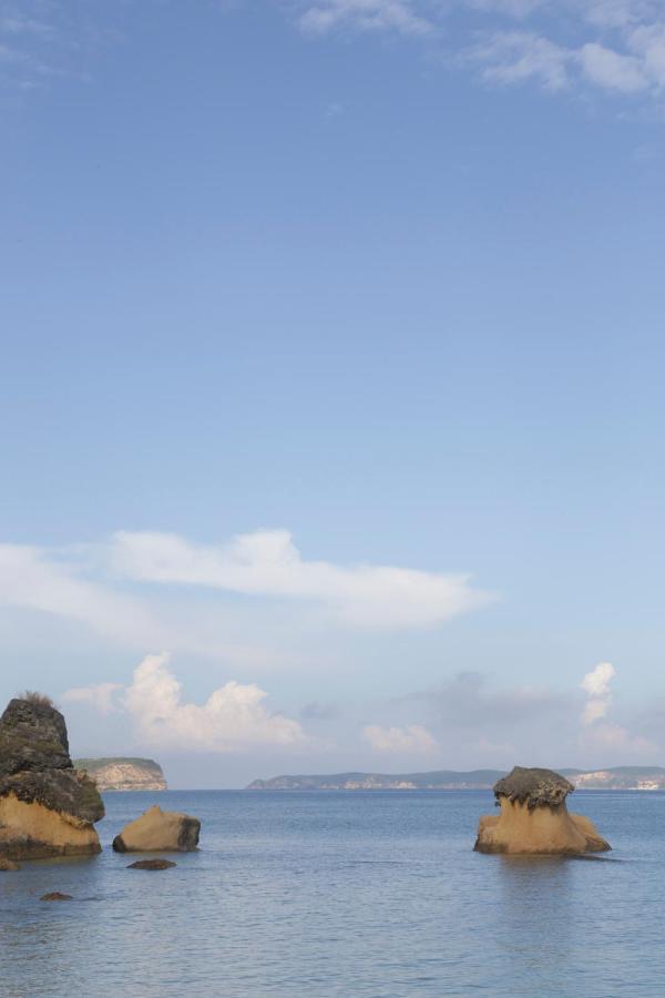 Innit Lombok Ekas Bagian luar foto